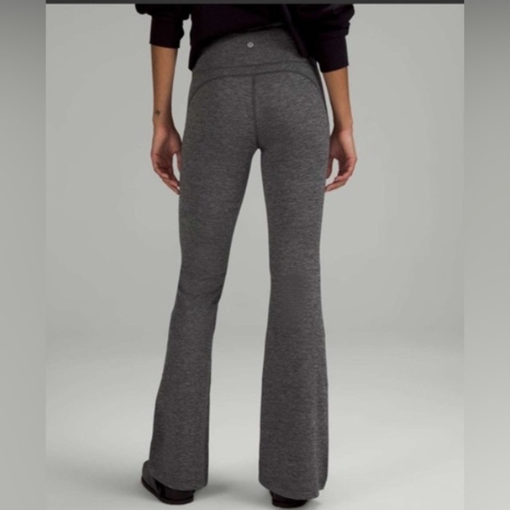 Lululemon Heathered Grey Super-High-Rise Flared Pant Nulu Women’s Size 10 - Picture 2 of 6